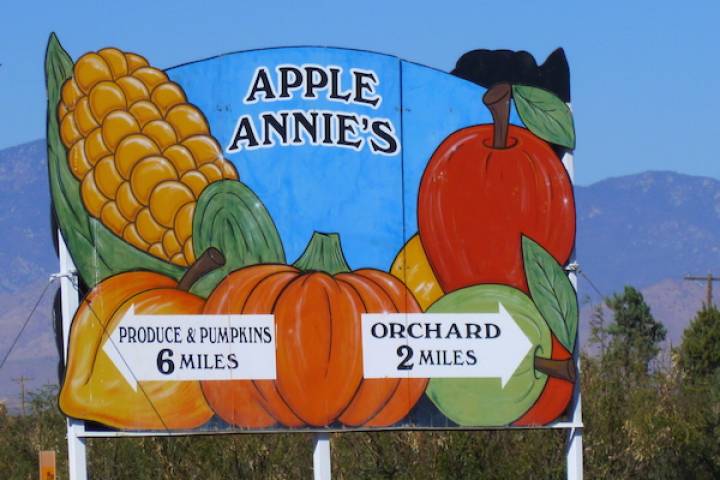 Apple Annie's Produce & Pumpkins